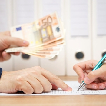 Ogłoszenie - Potrzebujesz pożyczki z oprocentowaniem 2%? Wyślij e-mail, aby złożyć wniosek.