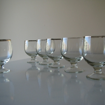 Ogłoszenie - Koniakówki lampki kieliszki na koniak brandy 6 szt retro PRL