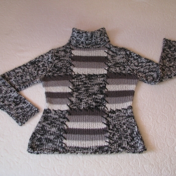 Ogłoszenie - Sweterek, golf - elegancko-sportowy, rozm. M - Kraków - 35,00 zł