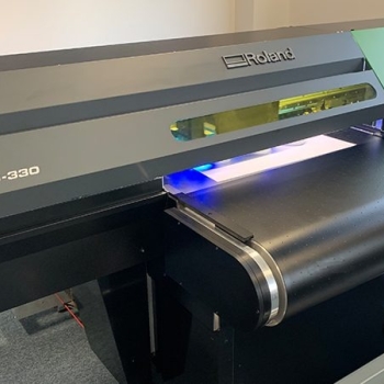 Ogłoszenie - Roland VersaUV LEC-330 30" UV-LED Inkjet Printer/Cutter