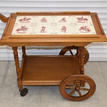 Ogłoszenie - barek - stolik dębowy na kółkach - super stan