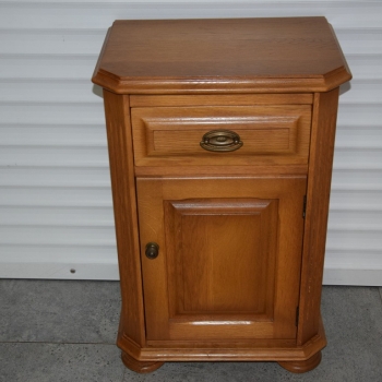 Ogłoszenie - komoda - szafka dębowa - jak nowa