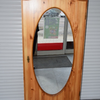 Ogłoszenie - szafa z drewna sosnowego z lustrem - jak nowa