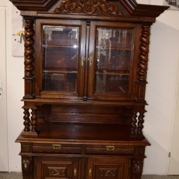 Ogłoszenie - kredens dębowy - meble gdańskie - stan idealny jak nowy