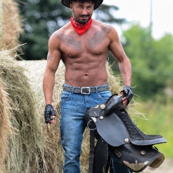 Ogłoszenie - Striptizer Warszawa i Tancerz Erotyczny Warszawa i okolice, na Wieczór Panieński, Urodziny, Eventy - Logan Striptizer