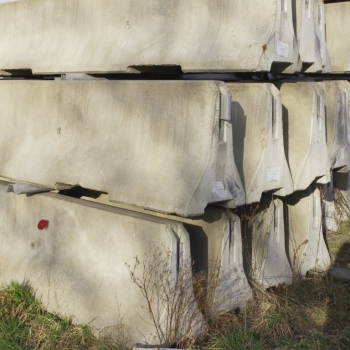 Ogłoszenie - Bariery autostradowe, betonowe - Delta Bloc DB 80