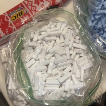 Ogłoszenie - kup apaurin, helex, xanax, lorazepam, lexuarine, LSD i inne