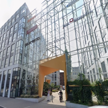 Ogłoszenie - 2pok, 47met, okolice placu Wróblewskiego PIWNICA/PARKING (Wrocław)