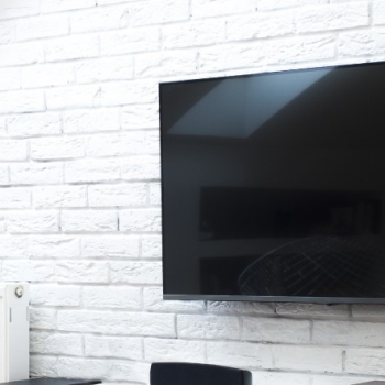 Ogłoszenie - Montaż telewizora na ścianie Komorniki Wieszanie telewizorów Montaż uchwytu na telewizor Komorniki