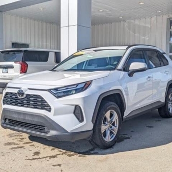 Ogłoszenie - Selling My 2023 Toyota Rav 4 XLE AWD - Małopolskie - 10 000,00 zł