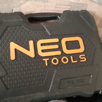 Ogłoszenie - Sprzedam zestaw narzędzi 220 Elementów NEO TOOLS - Żagań - 300,00 zł
