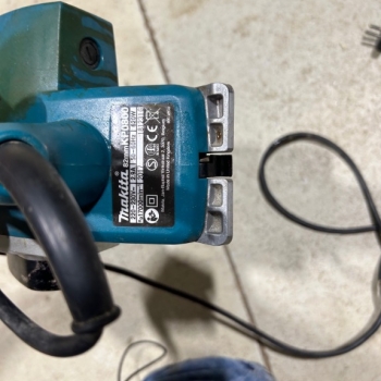 Ogłoszenie - Strug elektryczny do drewna Makita KP0800 - Wadowice - 800,00 zł