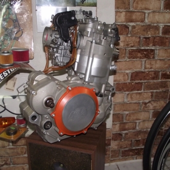 Ogłoszenie - KTM 525/450 exc sx Glowica kpl igla perfekt bez zaworow - Gniezno - 500,00 zł