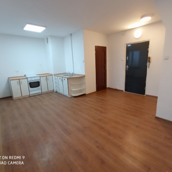 Ogłoszenie - Sprzedam bezpośrednio mieszkanie 42.1 m2 przy Metrze Ursynów - 660 000,00 zł