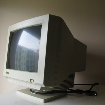 Ogłoszenie - Monitor do komputera CRT Microspot, 14 cali, 1995r. Retro Gaming PC DOS SVGA - Opolskie - 340,00 zł