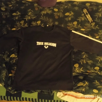 Ogłoszenie - Bluza męska firmy true religion