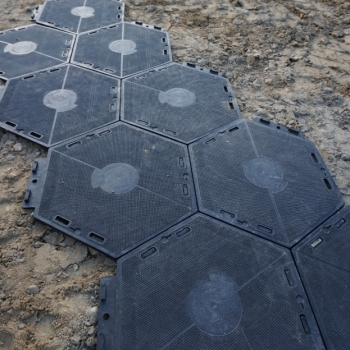 Ogłoszenie - X-Floor Hexa – modułowe płyty drogowe nawierzchniowe do dróg tymczasowych i nawierzchni stałych - Częstochowa