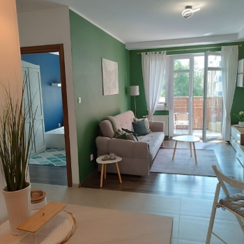 Ogłoszenie - 2pok, 43met, okolice Winogronowej BALKON/WINDA/2012 (Wrocław)