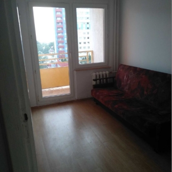 Ogłoszenie - 2pok, 32met, okolice Budziszyńskiej BALKON/PIWNICA/WINDA (Wrocław)