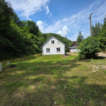 Ogłoszenie - Działka BUDOWLANA 31 ary Bieszczady, Bóbrka, k. SOLINA - Podkarpackie - 440 000,00 zł