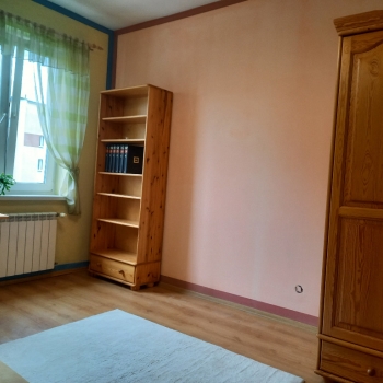 Ogłoszenie - Wynajmę studiującym w Nysie pokój jednoosobowy 14 m kw. - Nysa - 780,00 zł