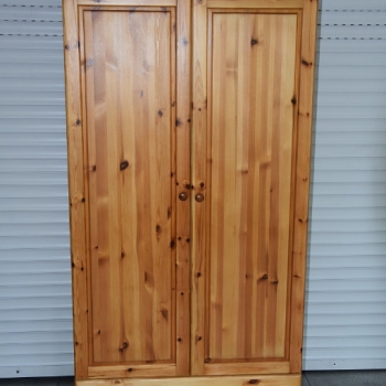 Ogłoszenie - szafa z drewna sosnowego - jak nowa - Olsztyn - 1 270,00 zł