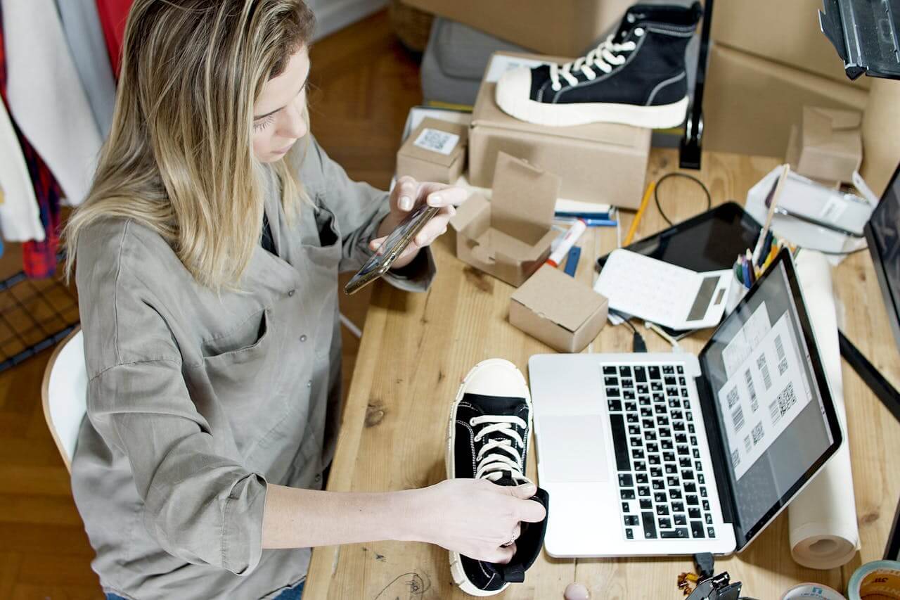 Jak sprzedać przedmioty używane szybciej i bezpiecznie online